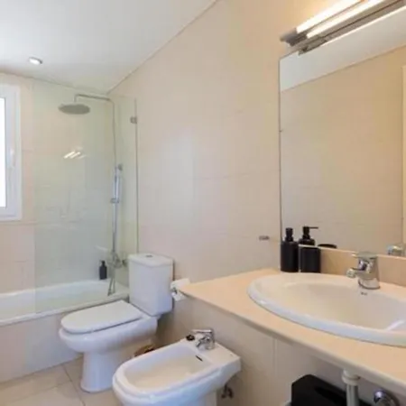 The New & Parking Apartamento