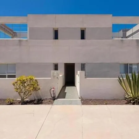 The New & Parking Apartman Agaete