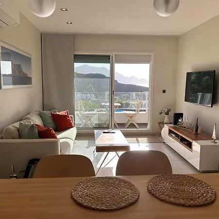 Apartman The New & Parking